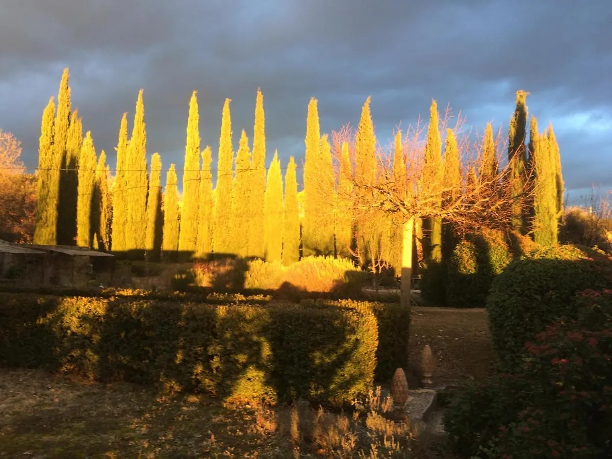 Holiday home Gite Petite Maison Le Jardin Vaison-la-Romaine