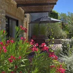  Holiday home Les Lavandes