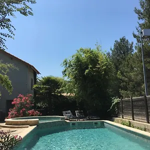 2* Hotel La Fete En Provence